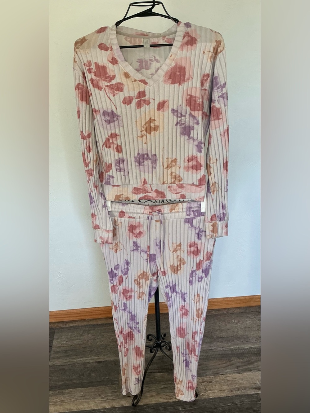 Tranquil & True Floral Ribbed Knit Lounge Set - Pink & Purple